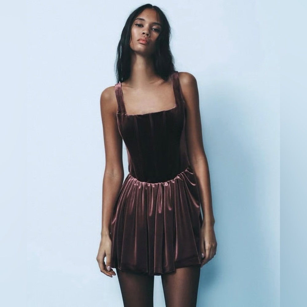 Zara Party Dress Size Medium Velvet Corset Top Square Neck Purple Mini dress